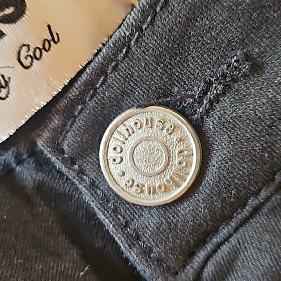 Dollhouse Black White Strip Stretchy Jean Pants Sz. 13 - Picture 7 of 7